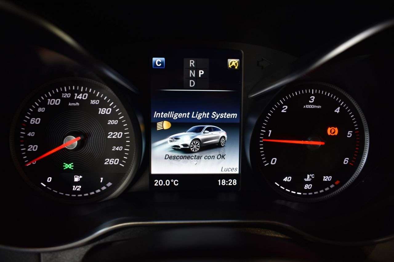 MERCEDES-BENZ GLC COUP� en Minoautos
