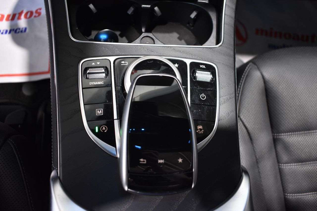 MERCEDES-BENZ GLC COUP� en Minoautos