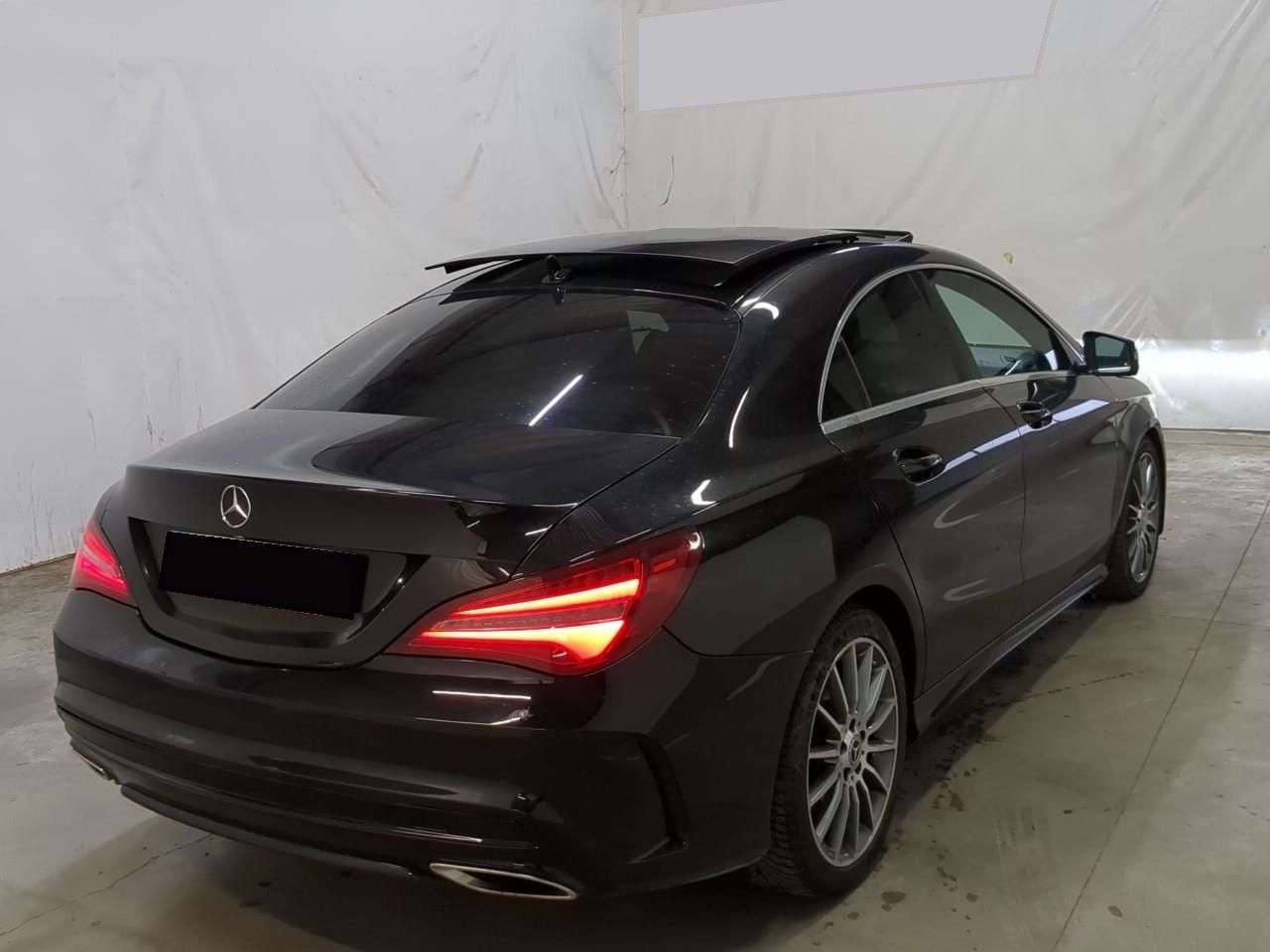 MERCEDES-BENZ CLASE CLA en Minoautos