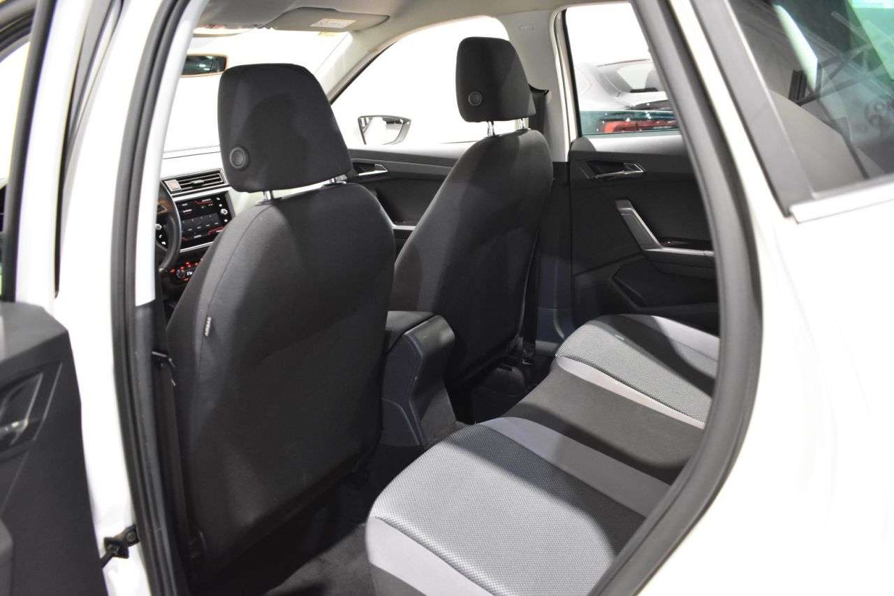 SEAT ARONA en Minoautos