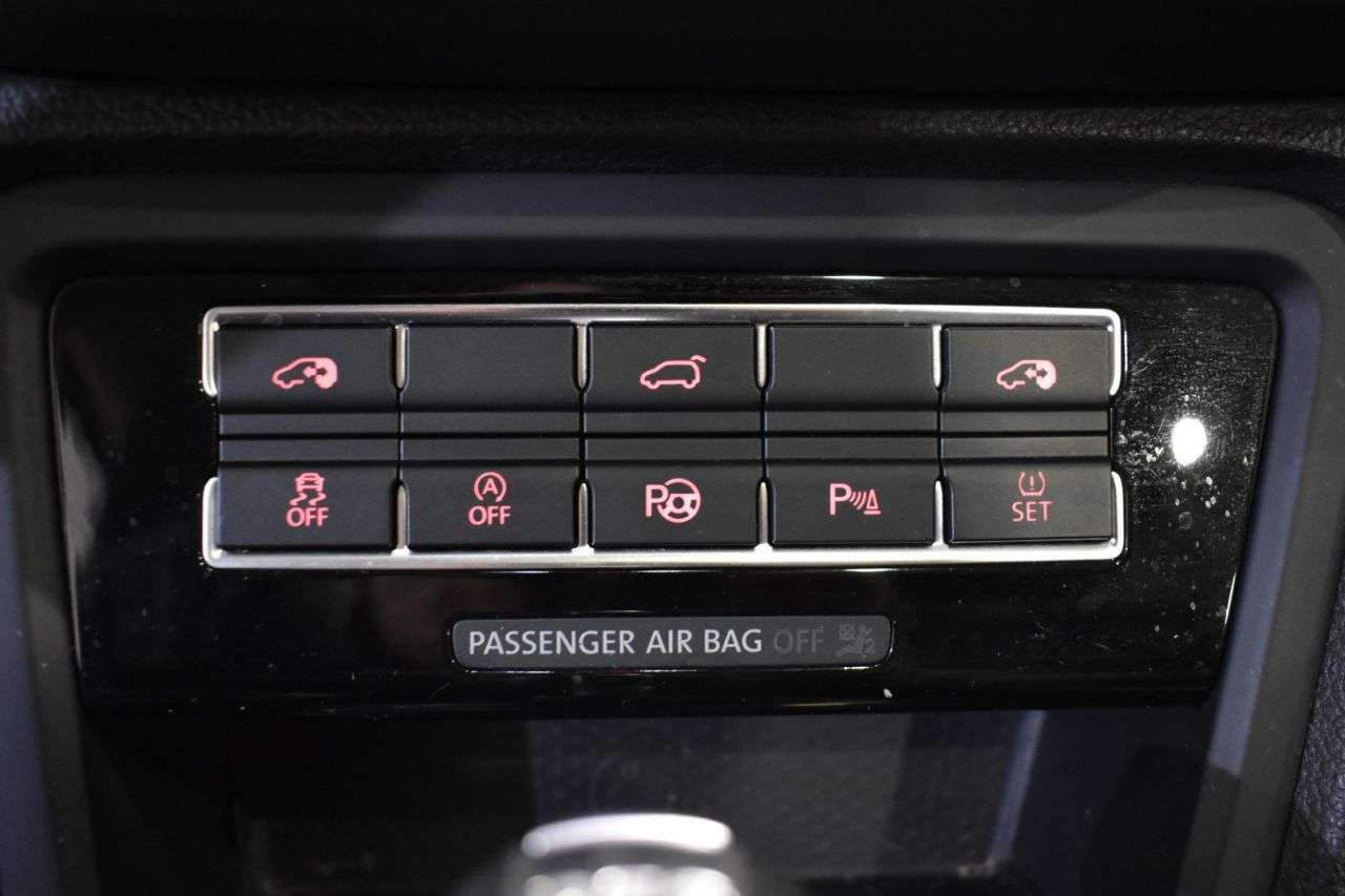 VW SHARAN en Minoautos