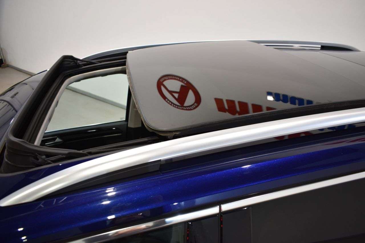 VW TOURAN en Minoautos