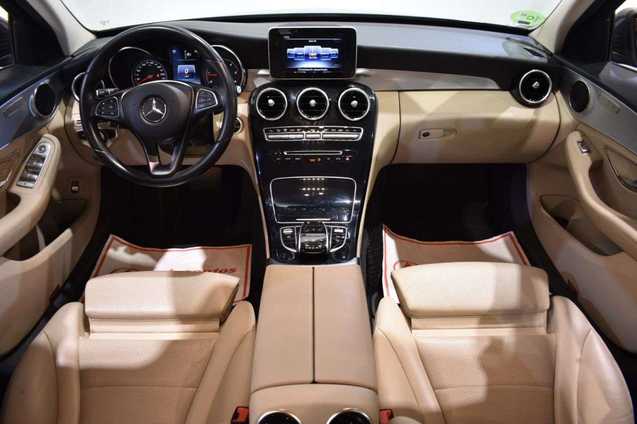 MERCEDES-BENZ CLASE C en Minoautos