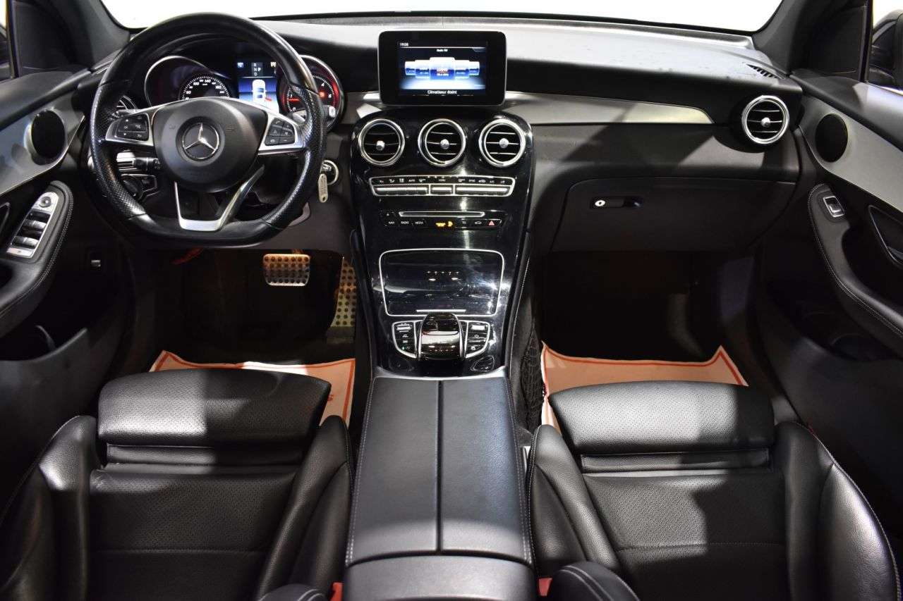 MERCEDES-BENZ GLC COUP� en Minoautos