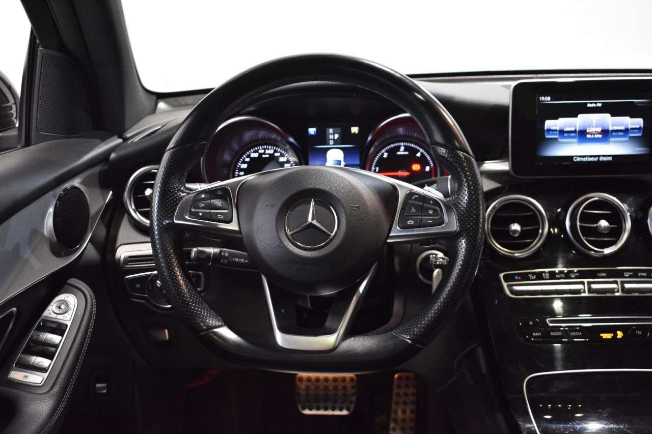 MERCEDES-BENZ GLC COUP� en Minoautos