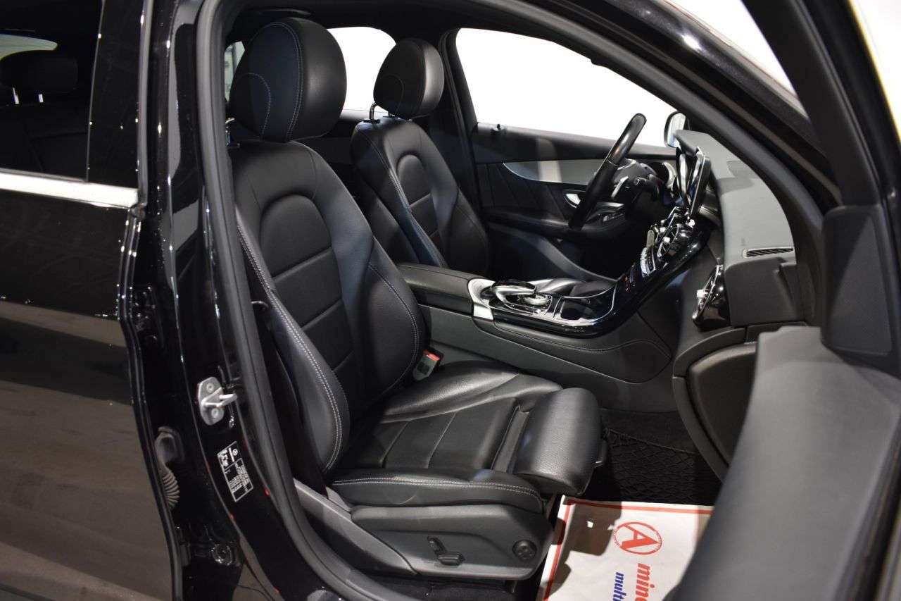 MERCEDES-BENZ GLC COUP� en Minoautos