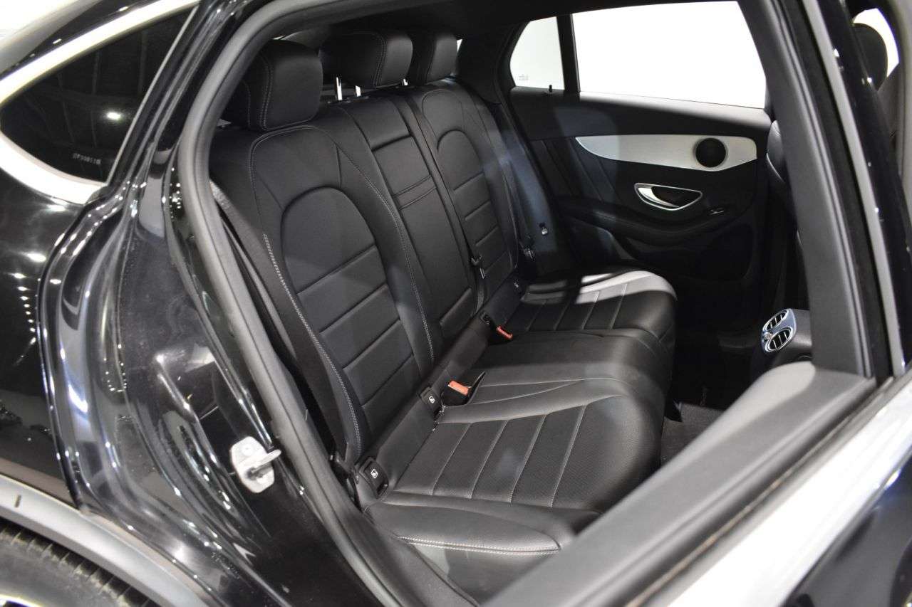 MERCEDES-BENZ GLC COUP� en Minoautos