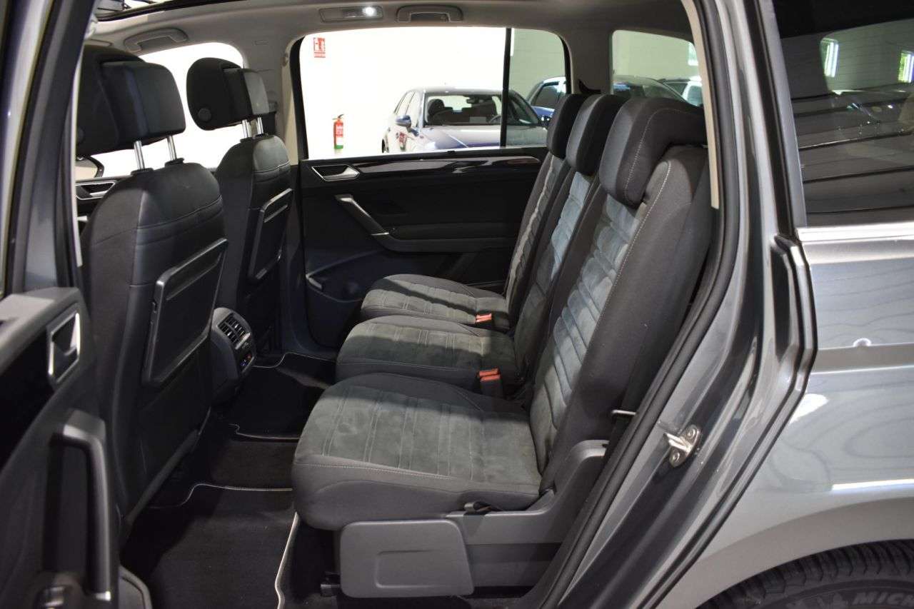 VW TOURAN en Minoautos