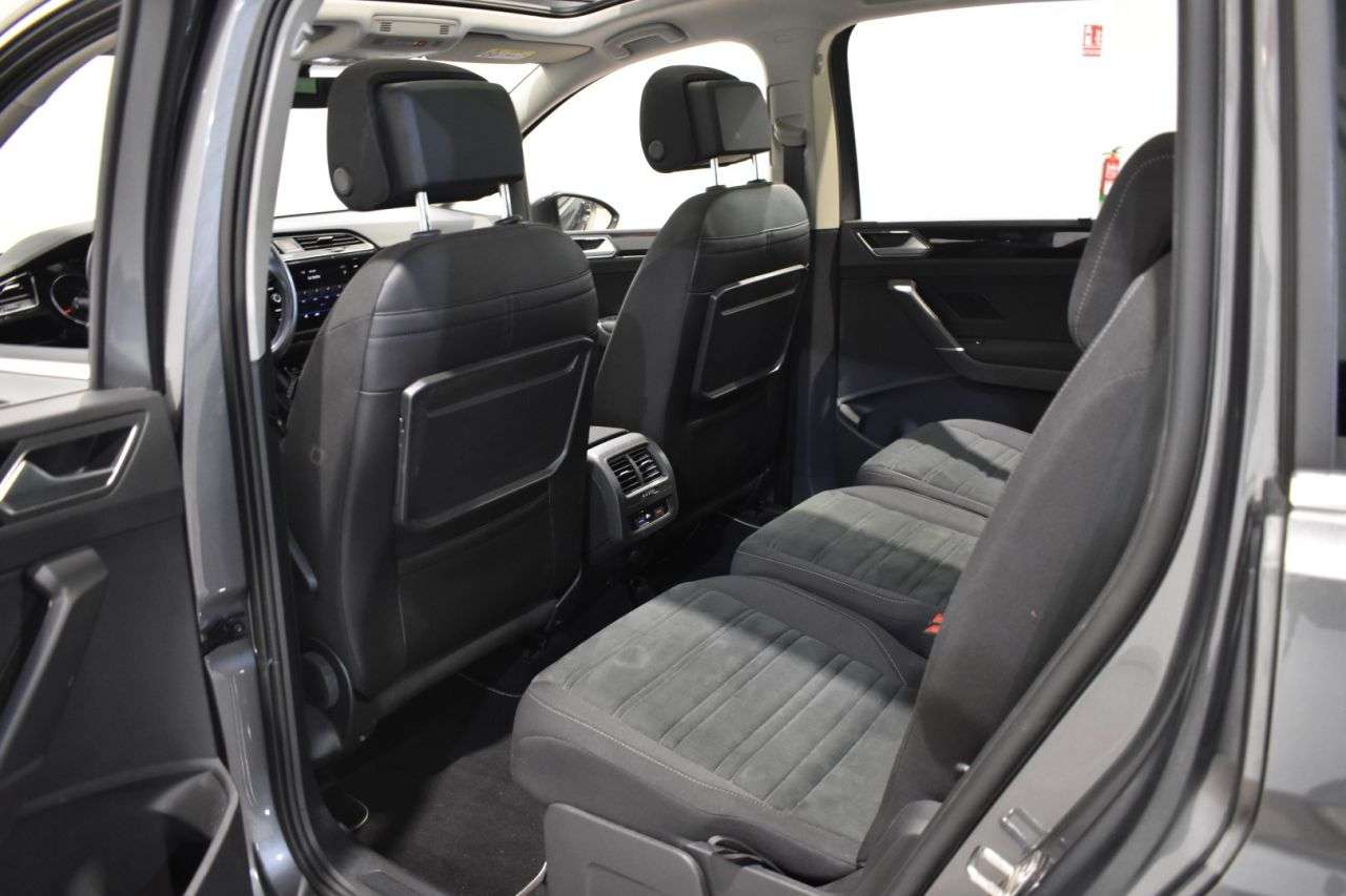 VW TOURAN en Minoautos