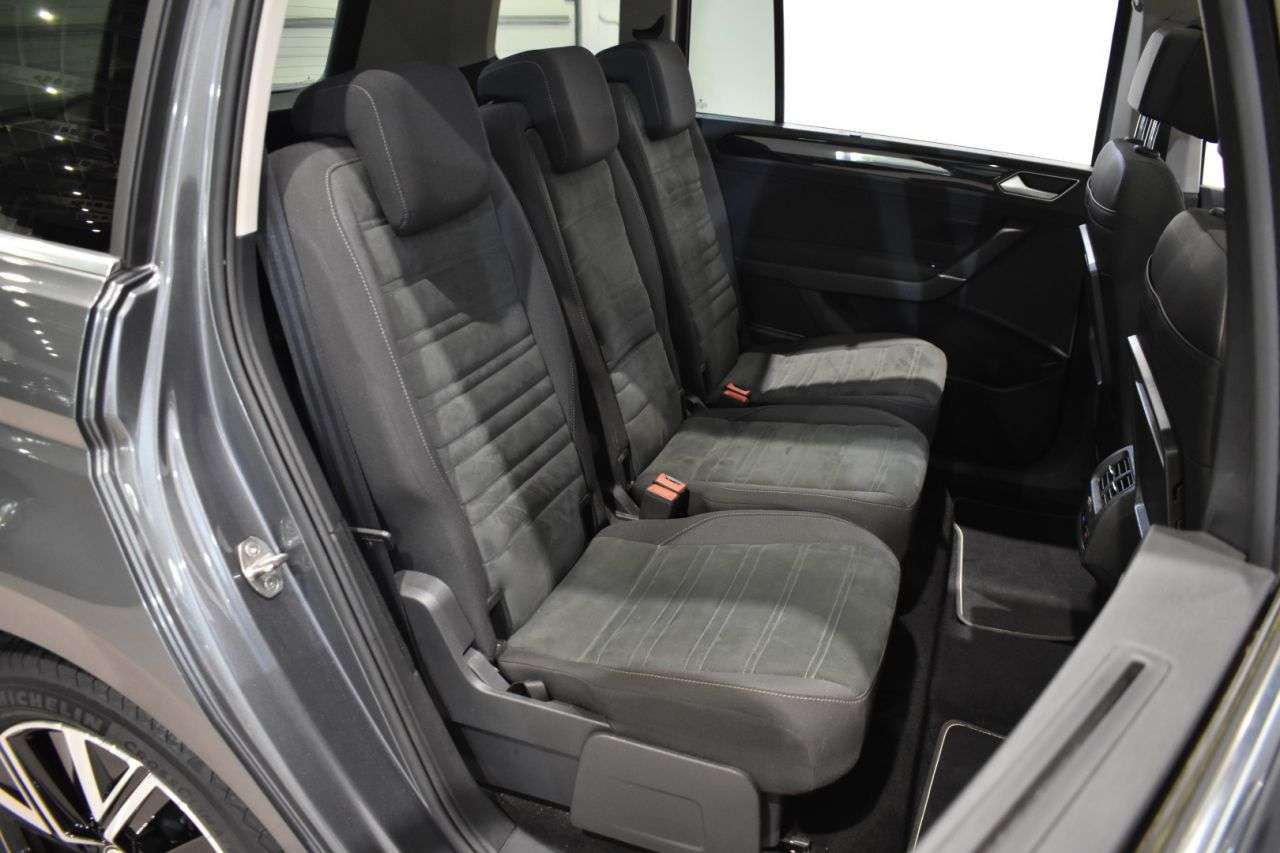 VW TOURAN en Minoautos