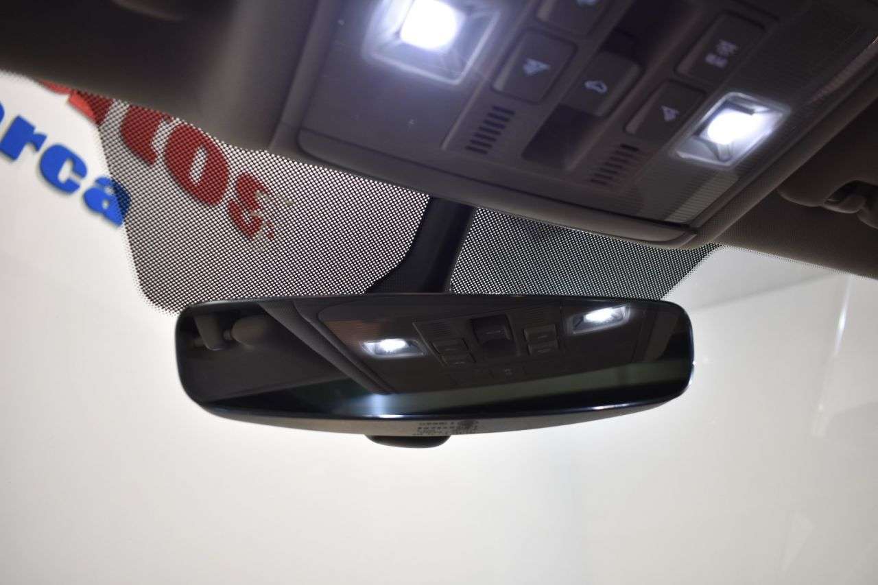 VW TOURAN en Minoautos