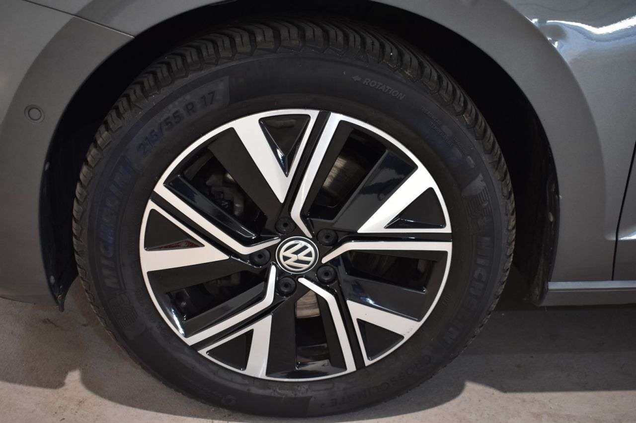 VW TOURAN en Minoautos