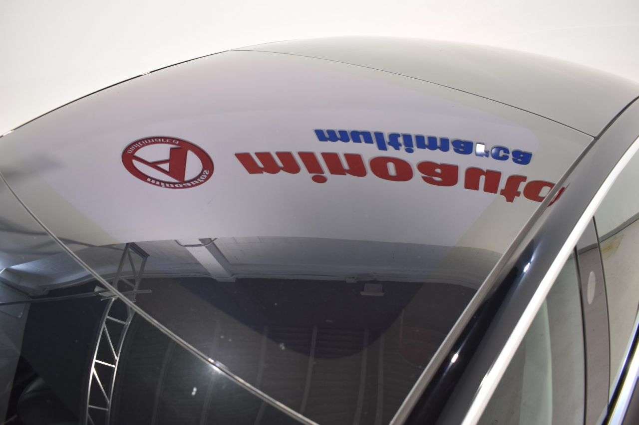 TESLA MODEL 3 en Minoautos