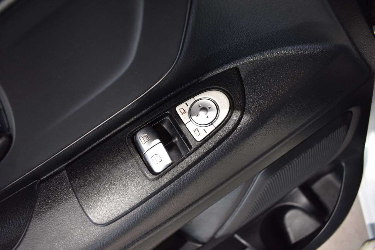 MERCEDES-BENZ VITO en Minoautos