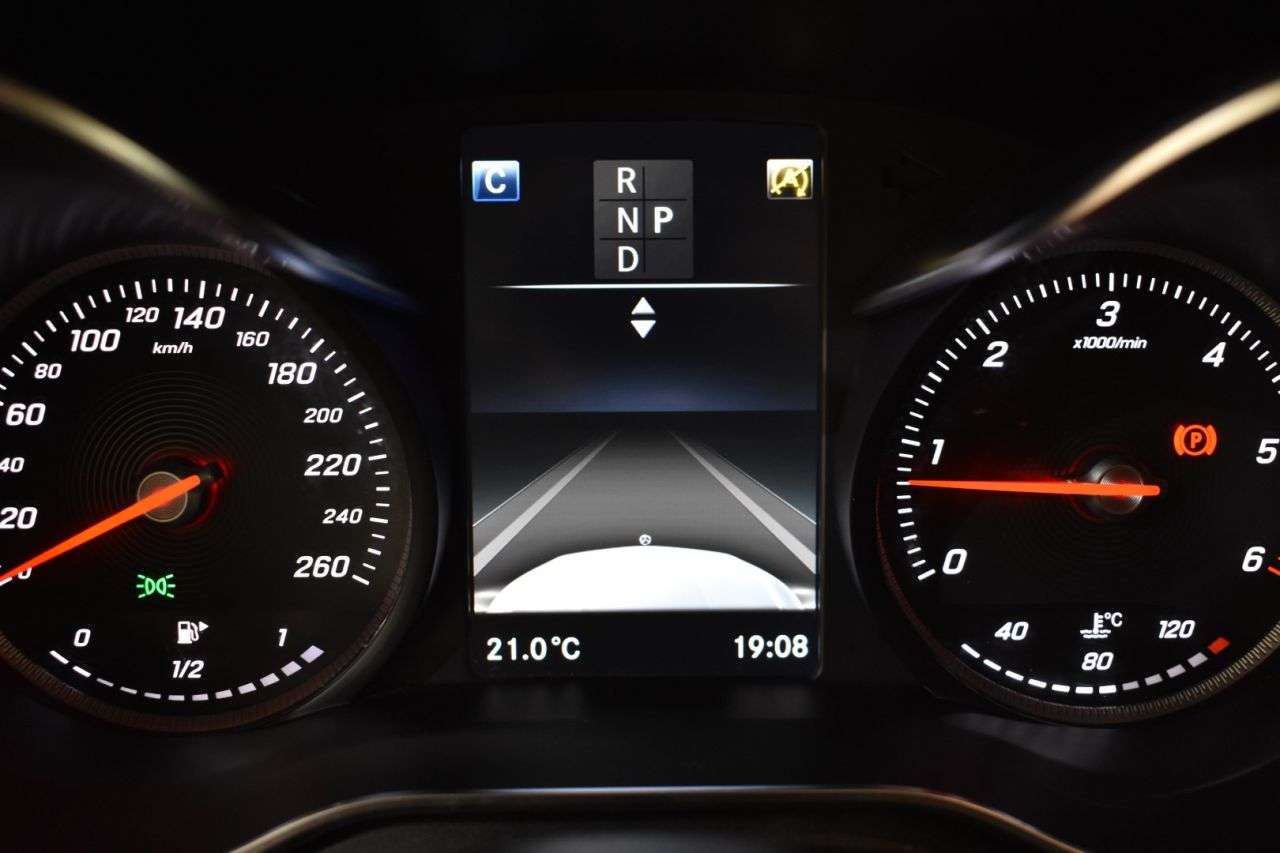 MERCEDES-BENZ CLASE GLC en Minoautos