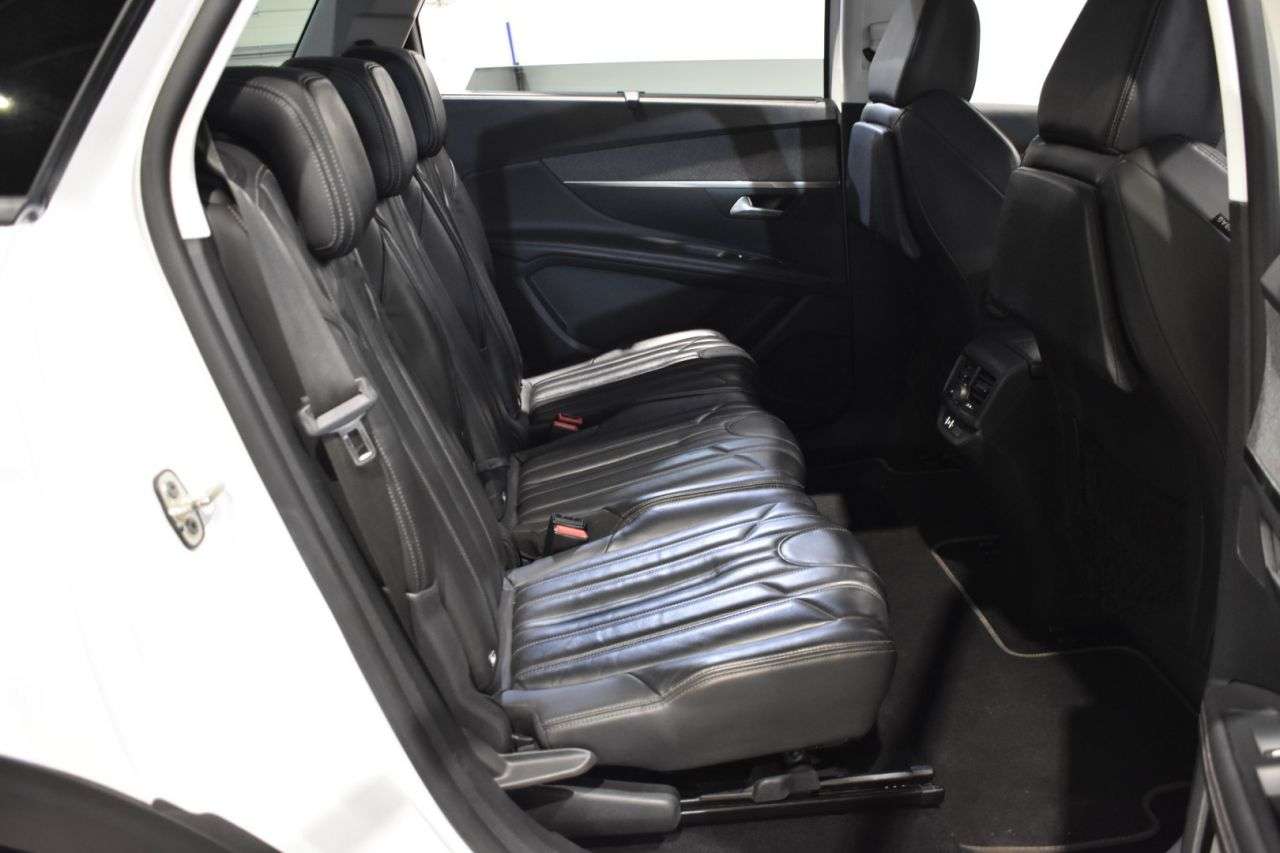 PEUGEOT 5008 en Minoautos