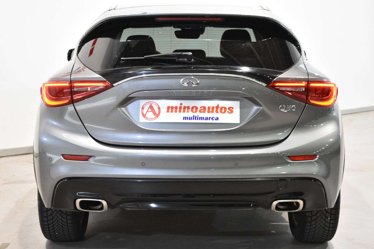 INFINITI Q30 en Minoautos