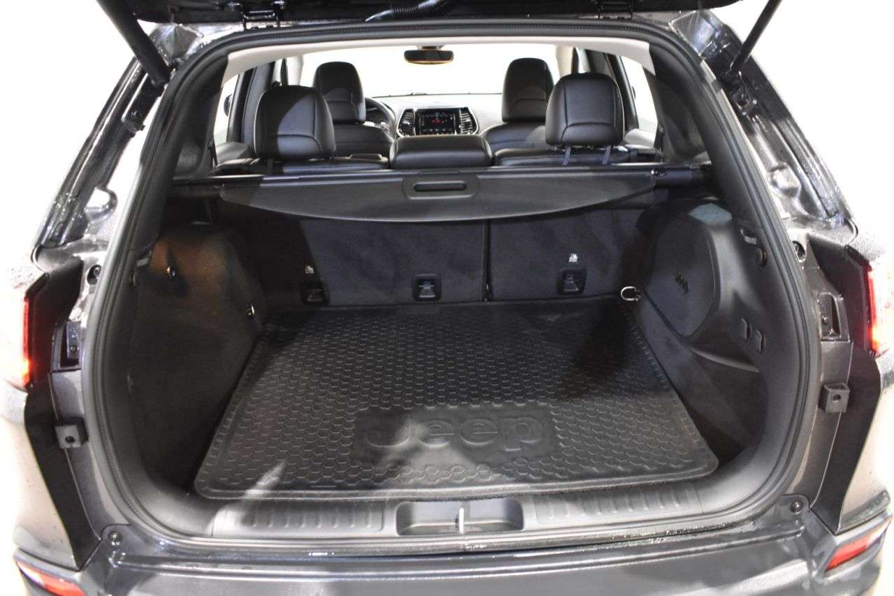 JEEP CHEROKEE en Minoautos