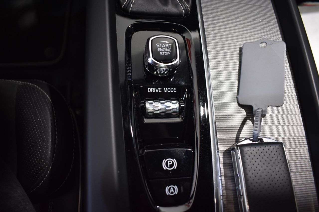 VOLVO XC60 en Minoautos