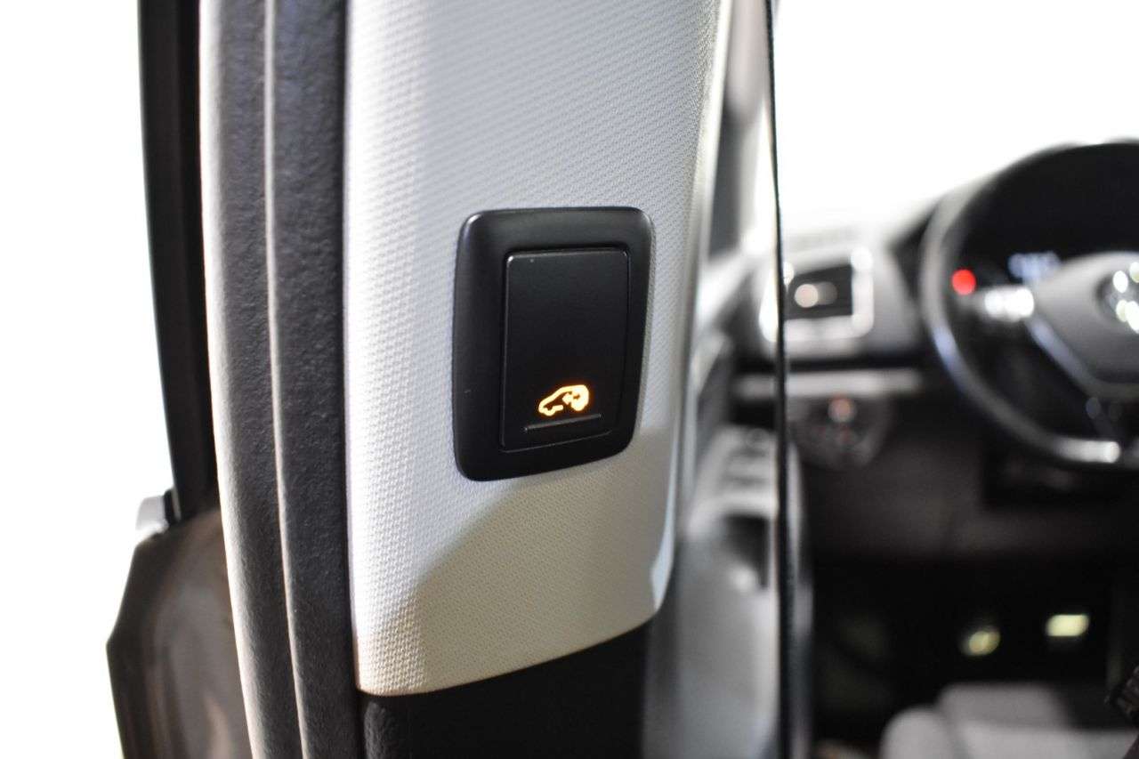 VW SHARAN en Minoautos