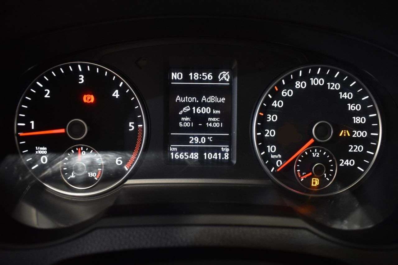 VW SHARAN en Minoautos