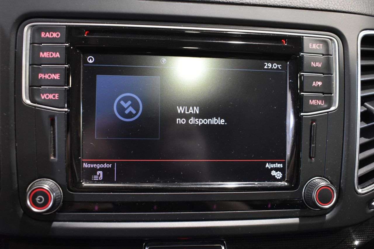 VW SHARAN en Minoautos