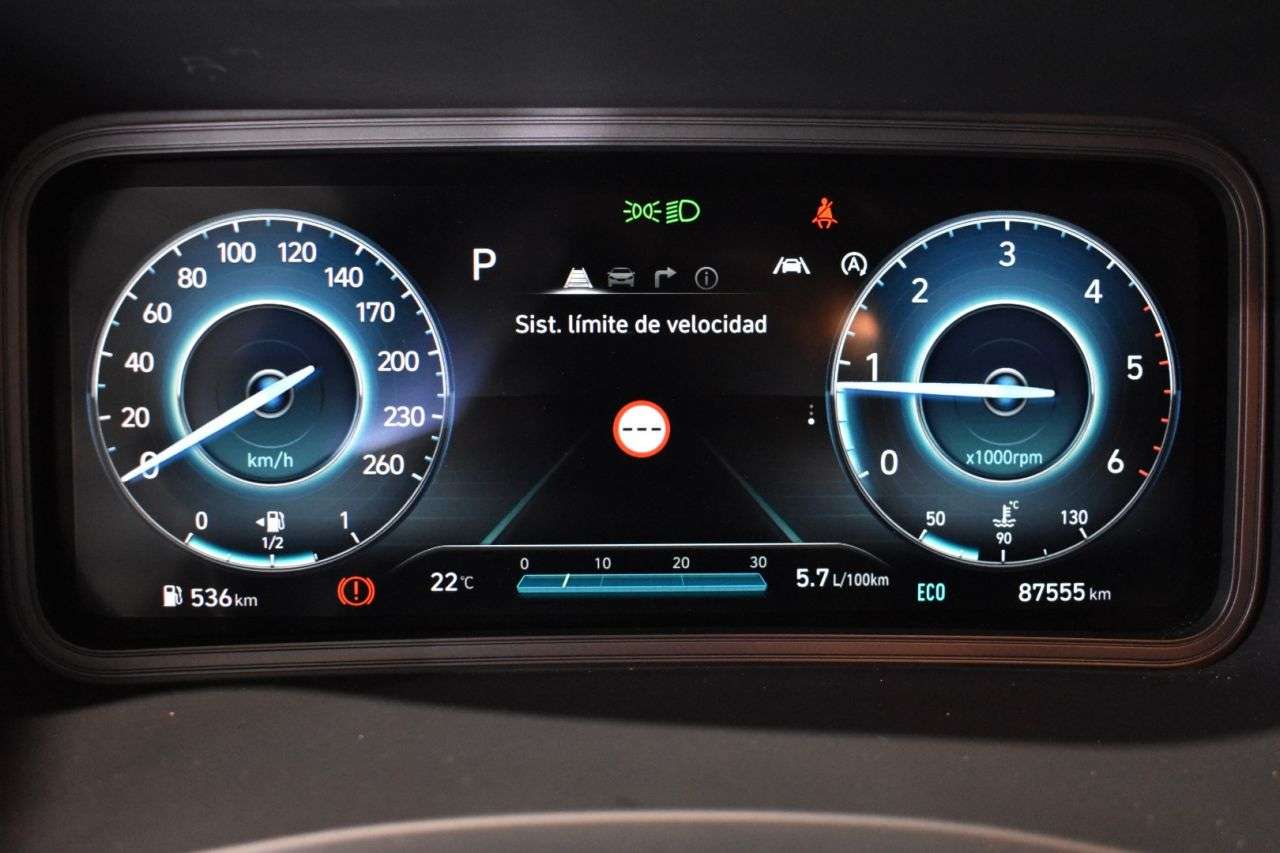 HYUNDAI KONA en Minoautos