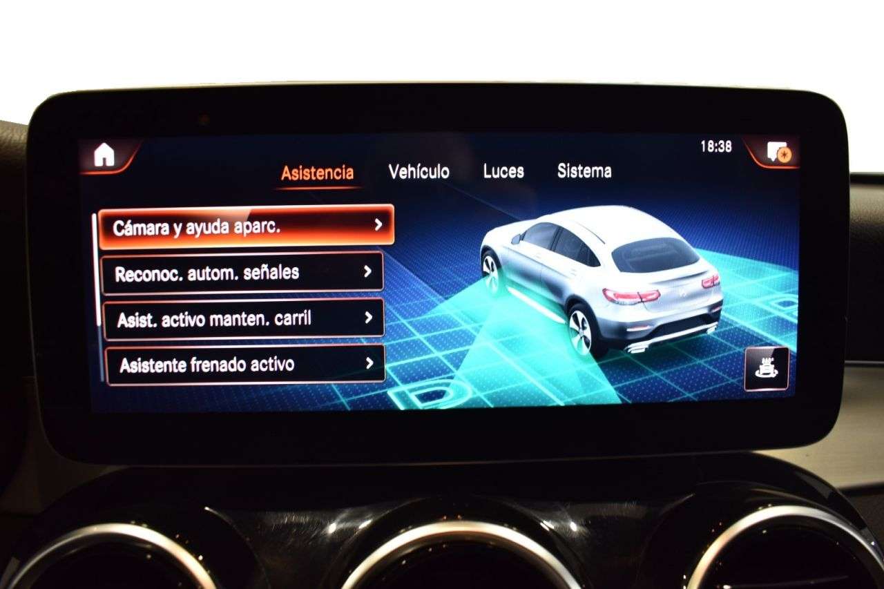 MERCEDES-BENZ GLC COUP� en Minoautos