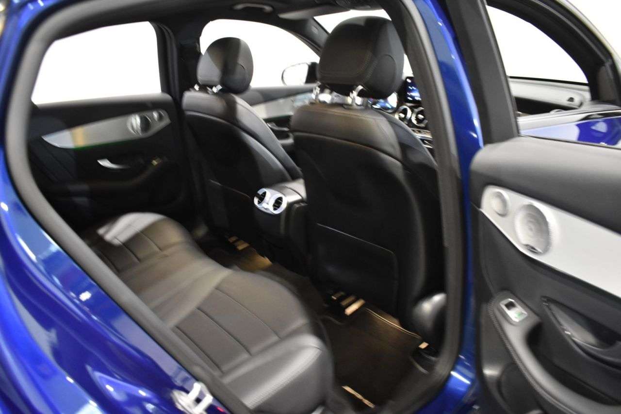 MERCEDES-BENZ GLC COUP� en Minoautos