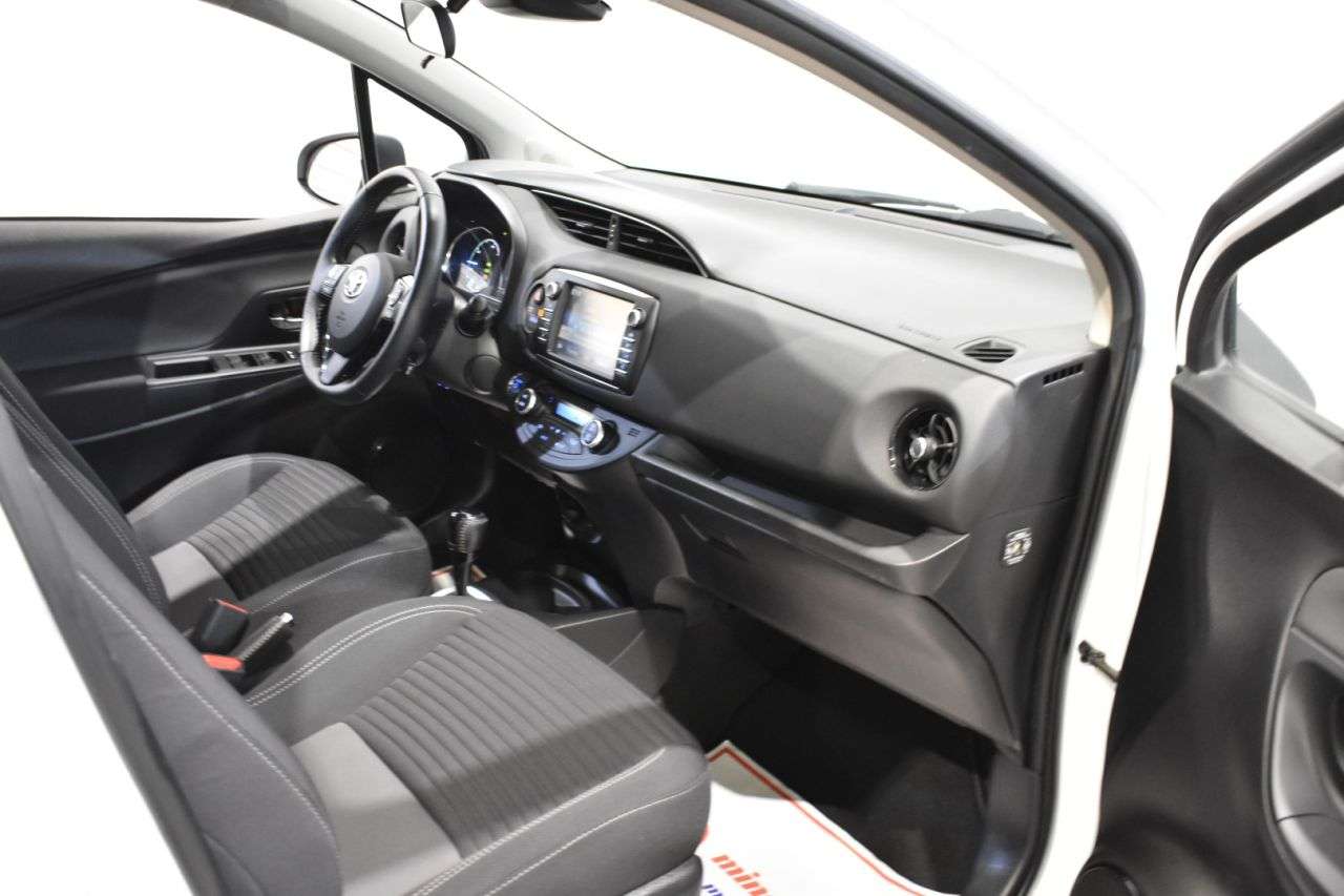 TOYOTA YARIS en Minoautos