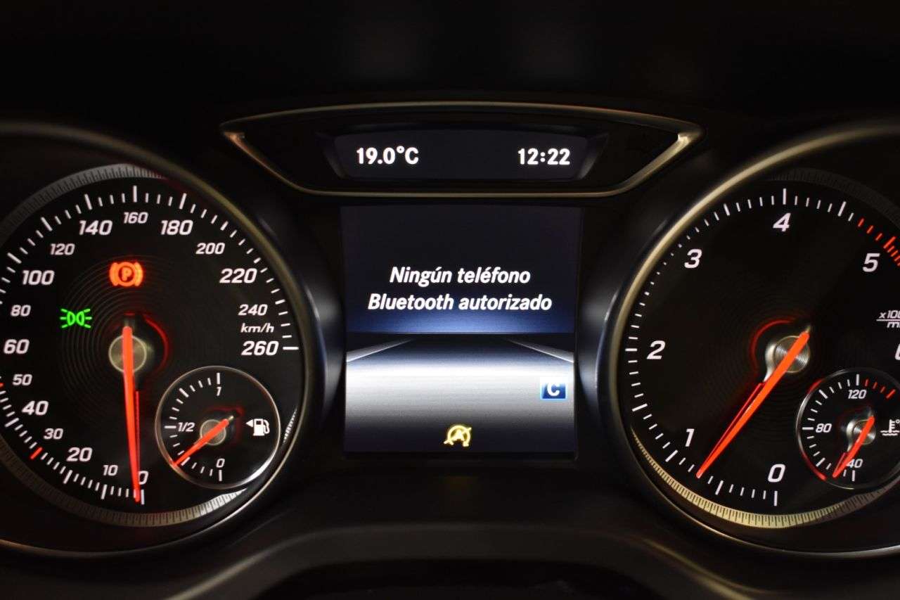 MERCEDES-BENZ CLASE CLA en Minoautos