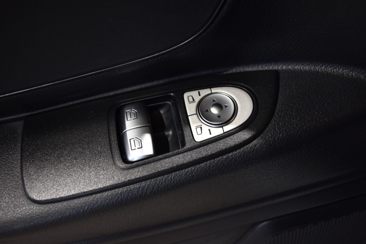 MERCEDES-BENZ VITO en Minoautos