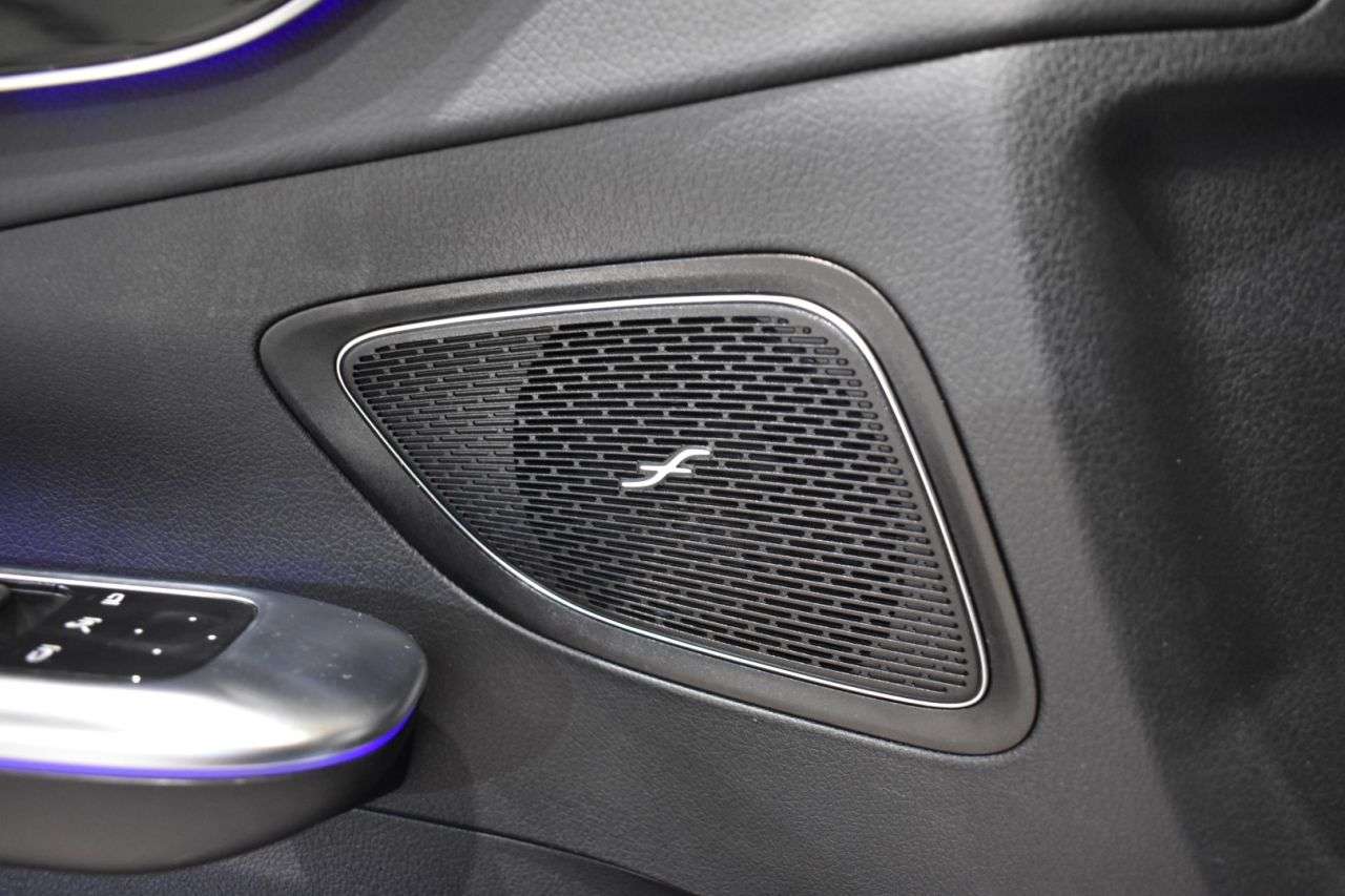 MERCEDES-BENZ CLASE C en Minoautos