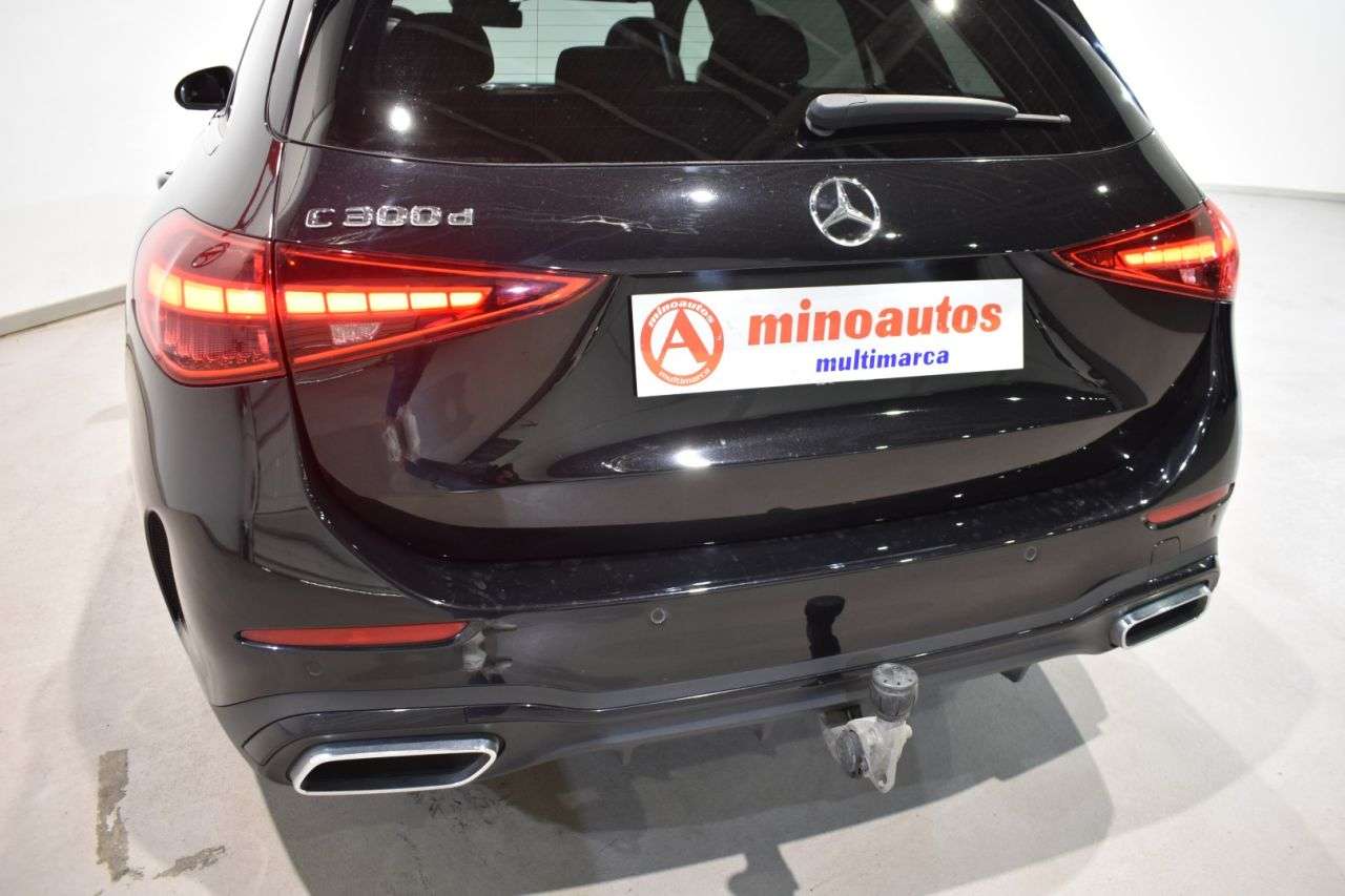 MERCEDES-BENZ CLASE C en Minoautos