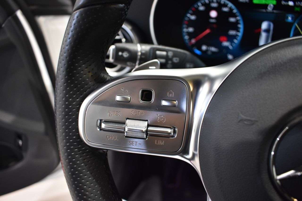 MERCEDES-BENZ CLASE C en Minoautos