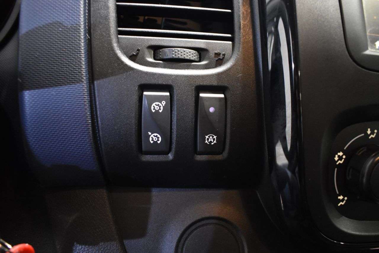 OPEL VIVARO en Minoautos