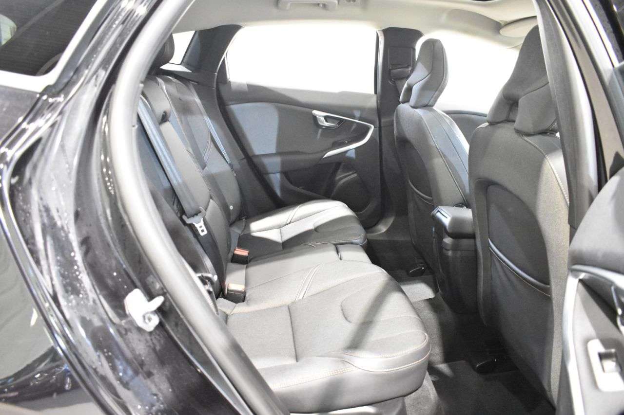 VOLVO V40 CROSS COUNTRY en Minoautos