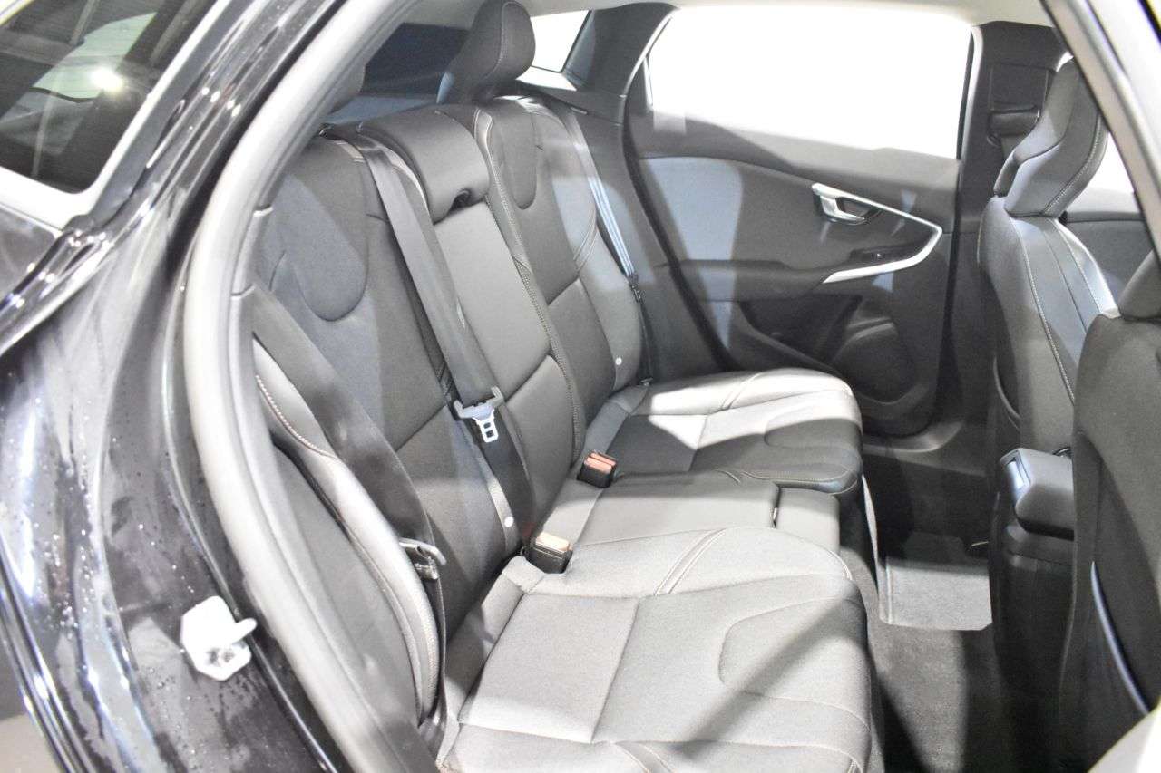 VOLVO V40 CROSS COUNTRY en Minoautos