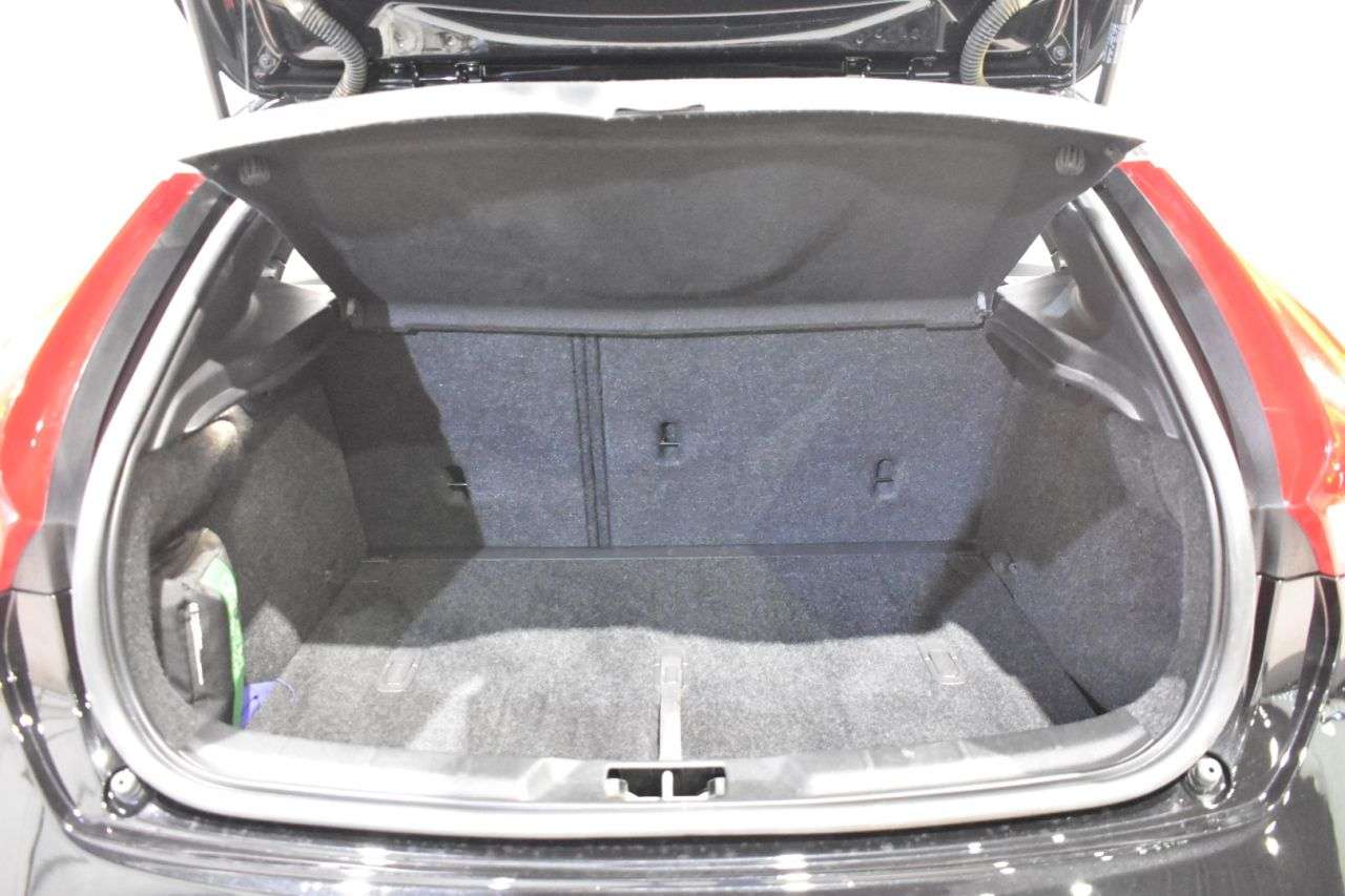 VOLVO V40 CROSS COUNTRY en Minoautos