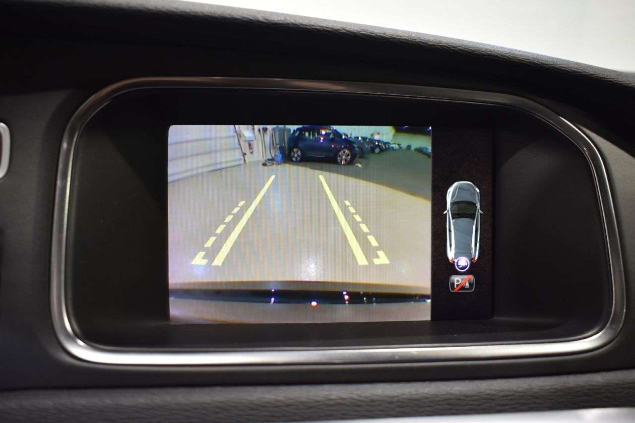 VOLVO V40 CROSS COUNTRY en Minoautos