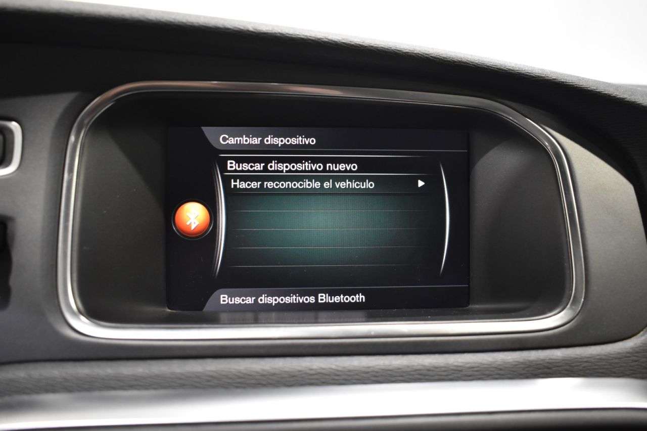 VOLVO V40 CROSS COUNTRY en Minoautos