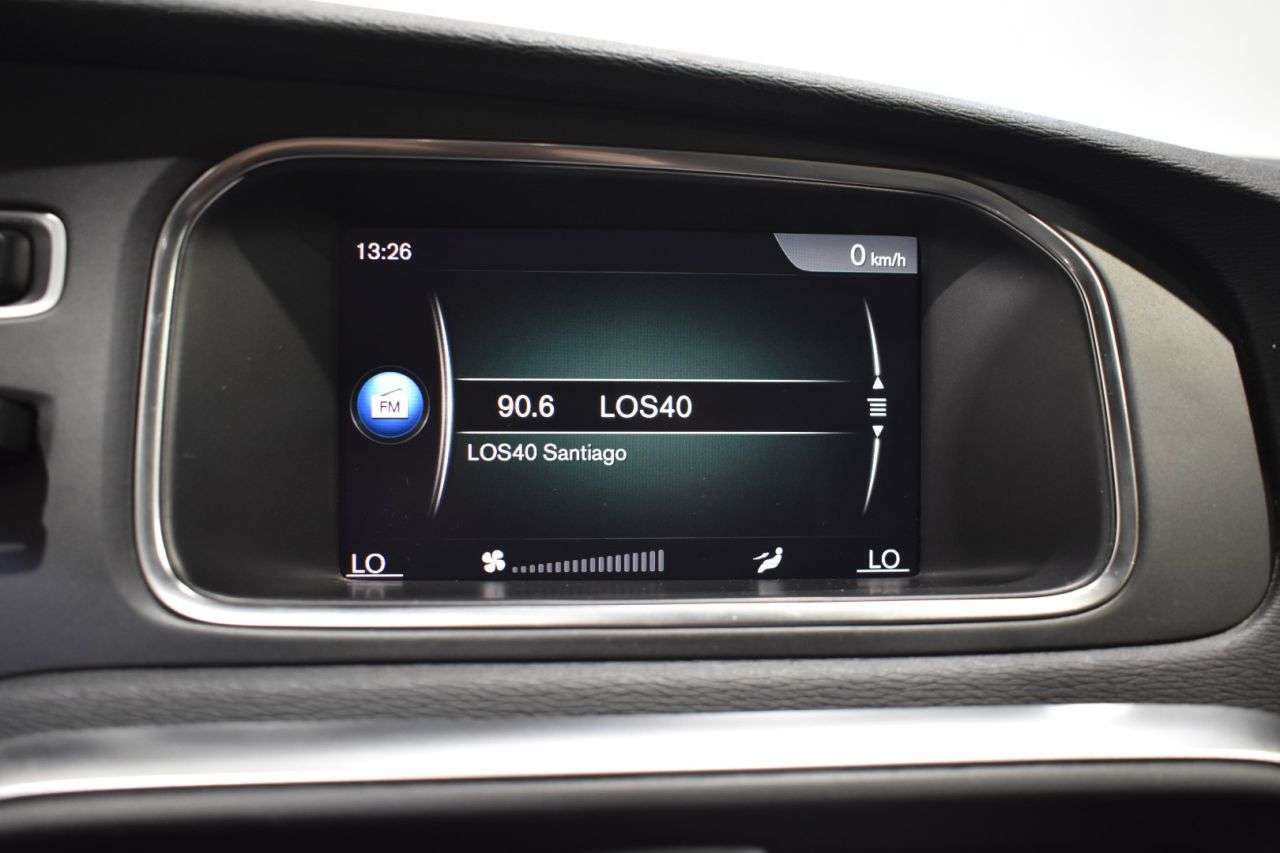 VOLVO V40 CROSS COUNTRY en Minoautos