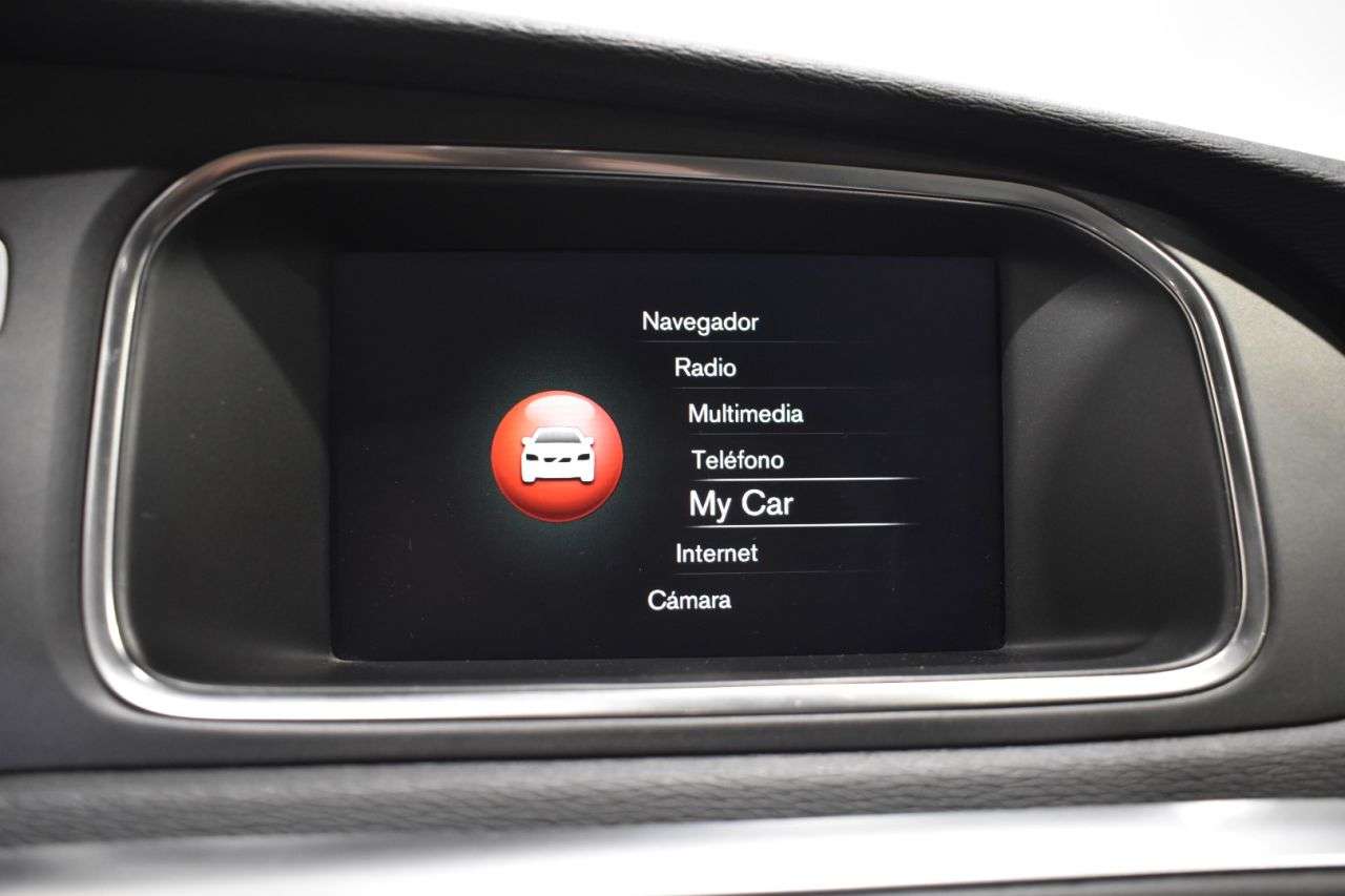 VOLVO V40 CROSS COUNTRY en Minoautos