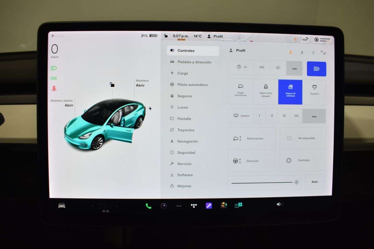 TESLA MODEL 3 en Minoautos