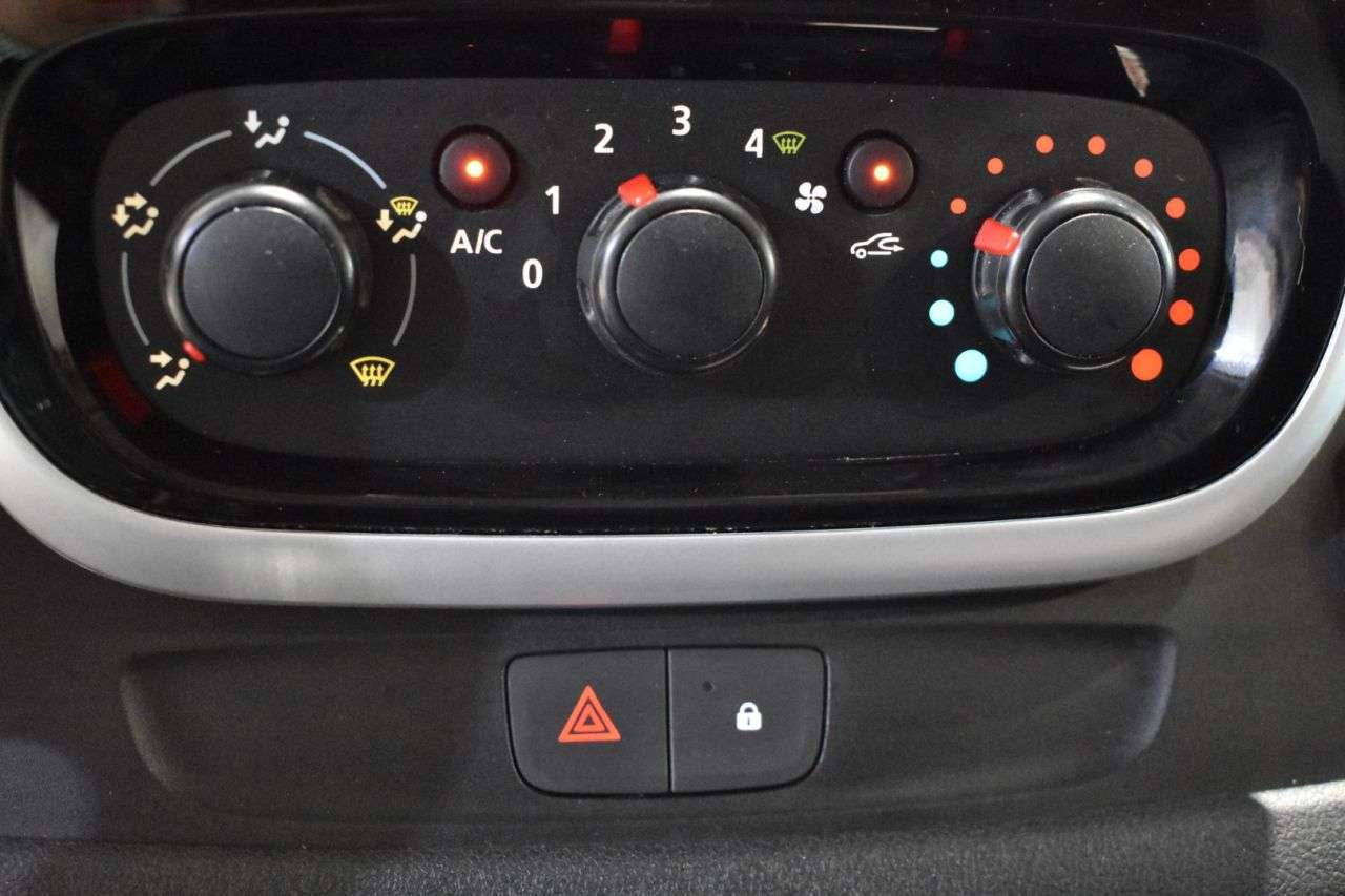 RENAULT TRAFIC en Minoautos