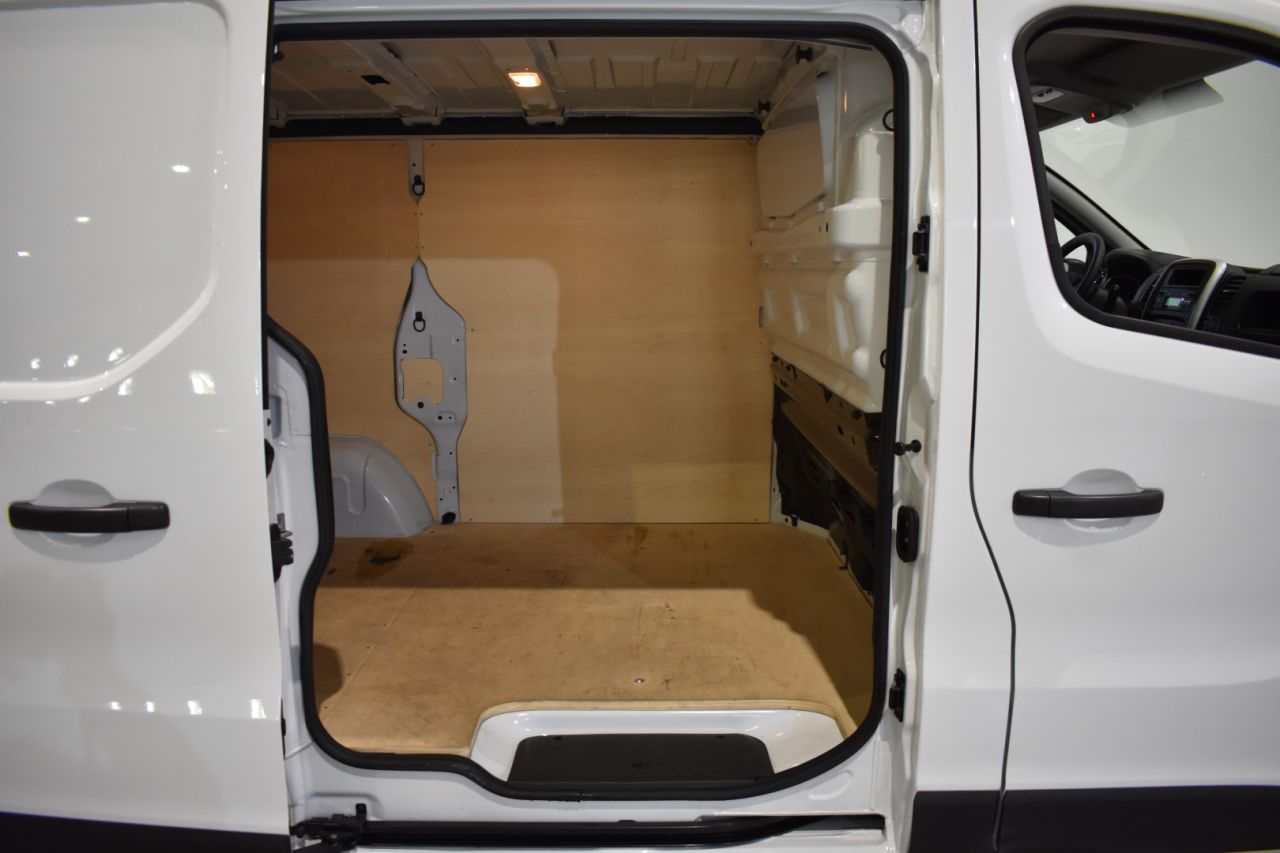 RENAULT TRAFIC en Minoautos