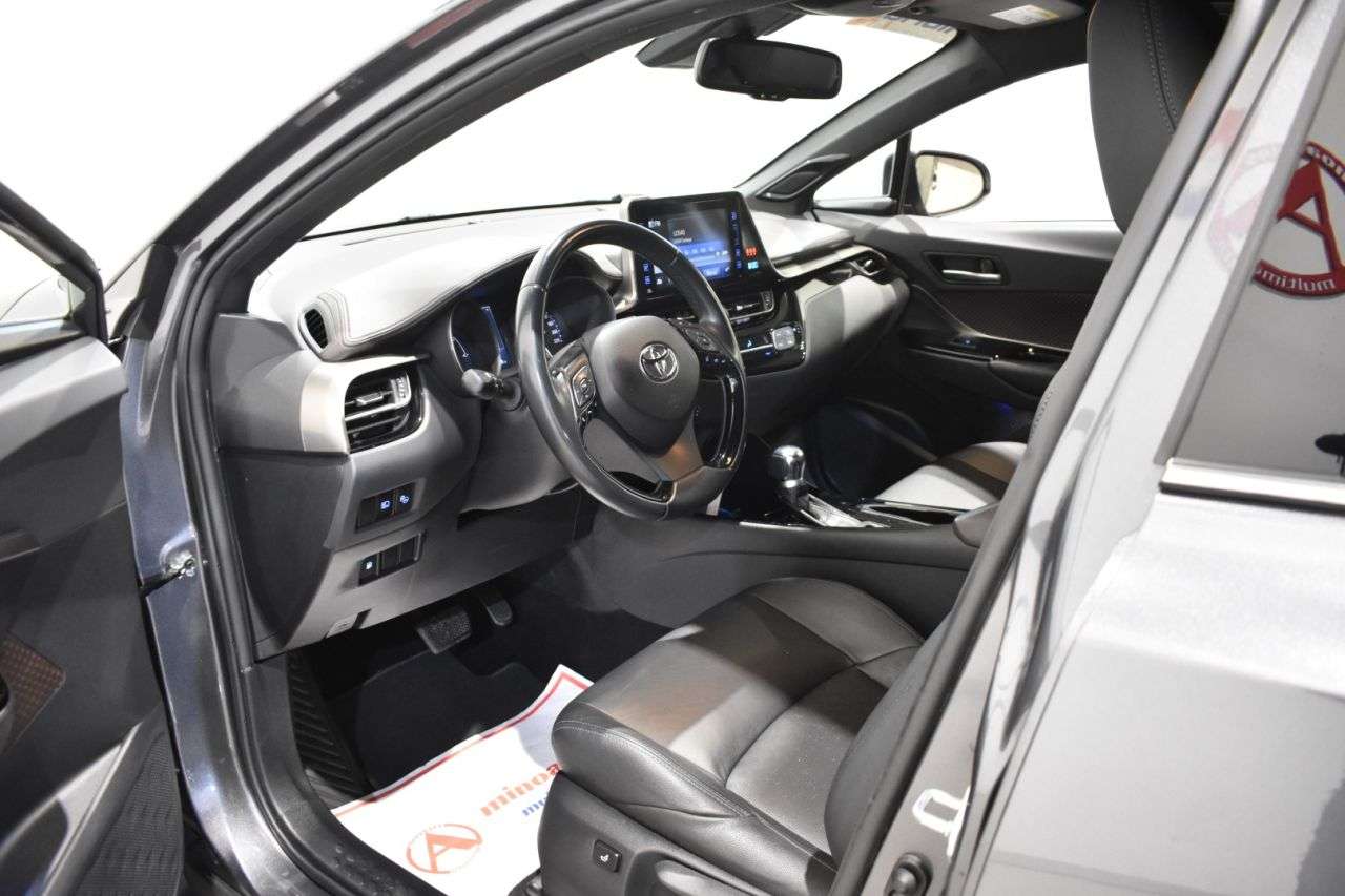 TOYOTA C-HR en Minoautos