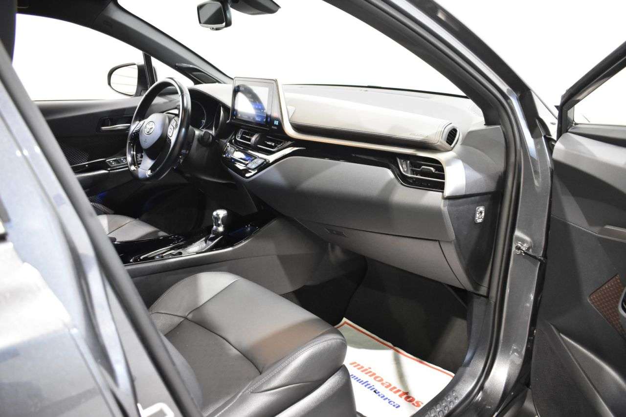 TOYOTA C-HR en Minoautos
