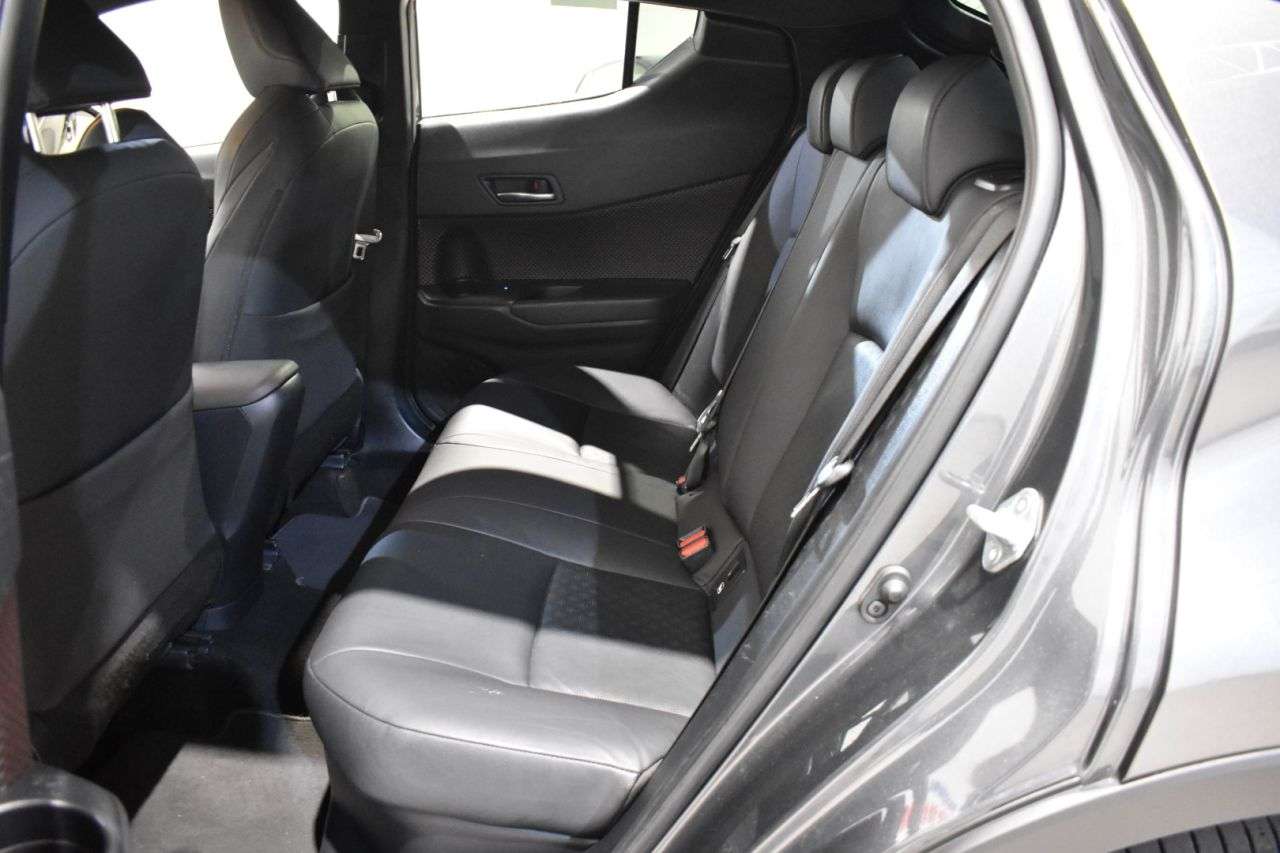 TOYOTA C-HR en Minoautos