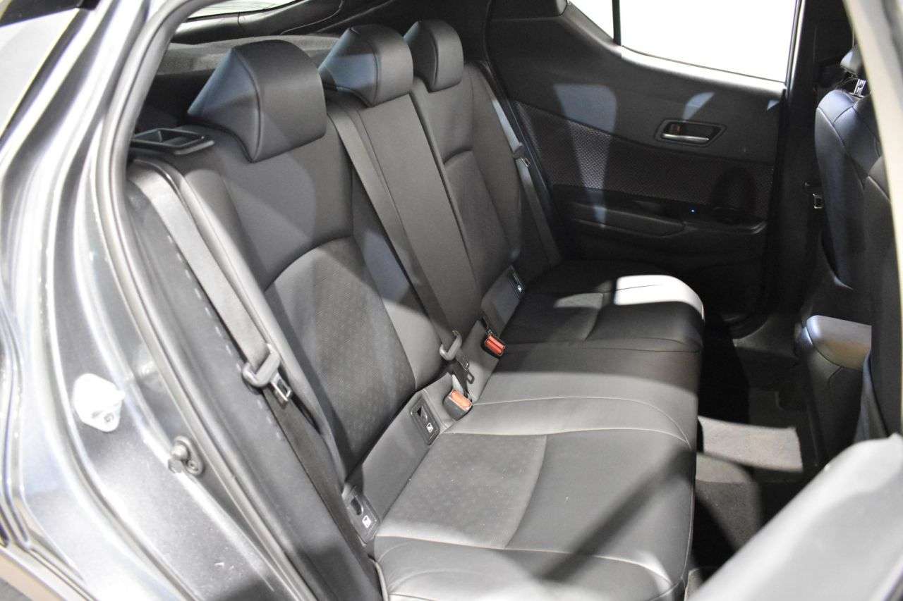 TOYOTA C-HR en Minoautos